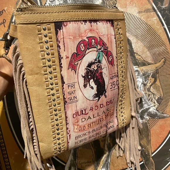 Western Purse - Picture 3 of 6